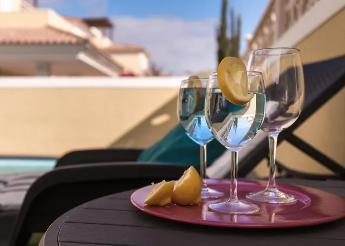 Home2book Fiona Private Pool & Wifi فيلة كوراليهو