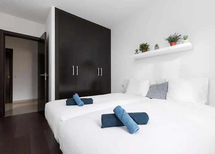 Home2book Fiona Private Pool & Wifi *