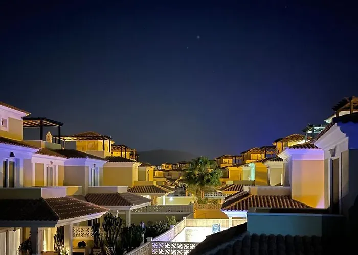 فيلة Home2book Fiona Private Pool & Wifi كوراليهو