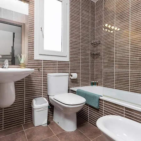 Home2book Fiona Private Pool & Wifi ヴィラ